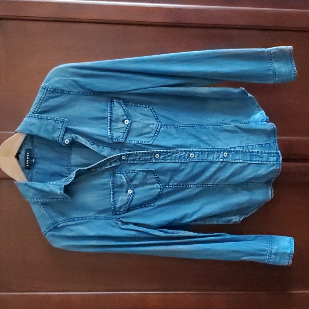 Trouve Long Sleeve Button Down Jean Shirt